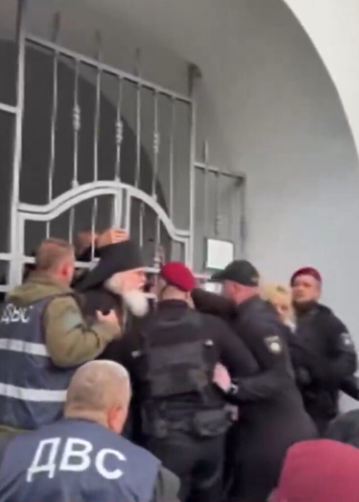 Ukrainian Police Drag Monks From Orthodox Monastery to Turn It Into Museum