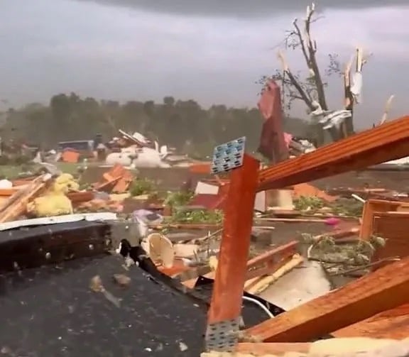 Man Films Tornado Tearing Through His Home While Sheltering Inside